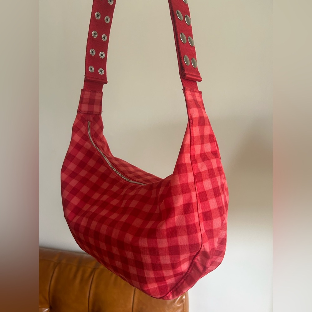 BAGGU Molly Goddard Medium Crescent Popper - Picture 2 of 2